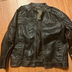 Men’s leather coat